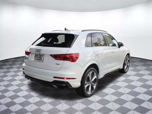 Used 2022 Audi Q3 2.0T Premium Plus image 9