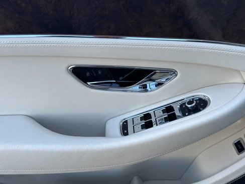 Certified 2022 Bentley Continental GT image 14