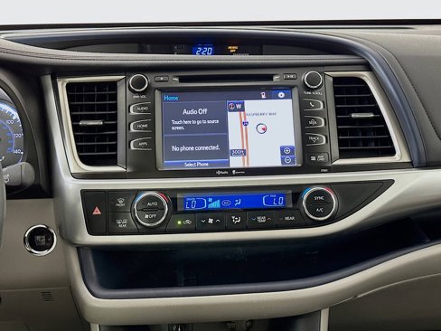 Used 2015 Toyota Highlander XLE image 14