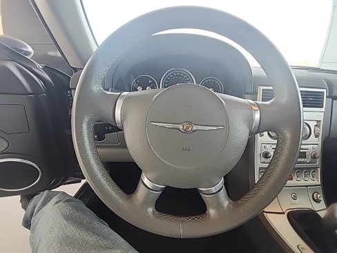 Used 2006 Chrysler Crossfire Limited image 17