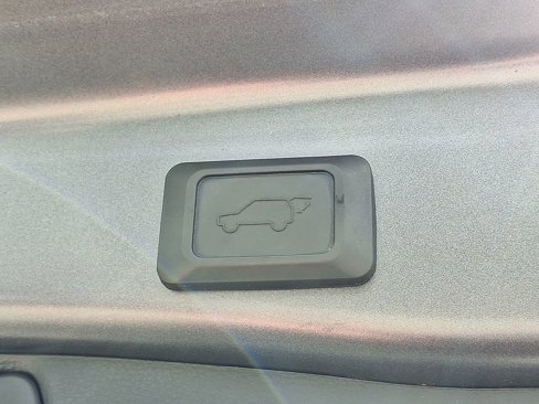 Used 2021 Toyota RAV4 Limited image 31