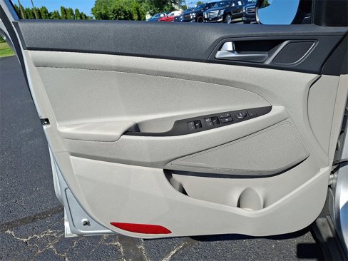 Used 2019 Hyundai Tucson SE image 12
