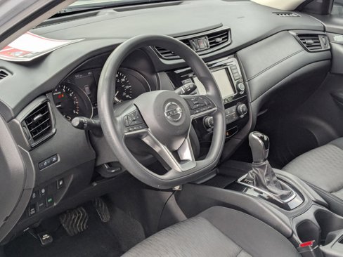 Used 2020 Nissan Rogue S image 10