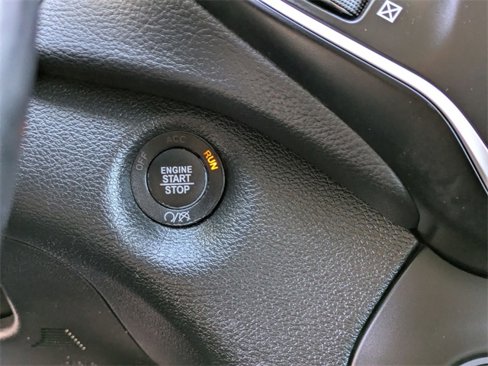 Certified 2021 Jeep Cherokee Latitude Lux w/ Sun & Sound Group image 21