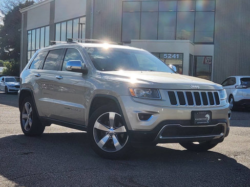 Used 2014 Jeep Grand Cherokee Limited w/ Trailer Tow Group IV image 32