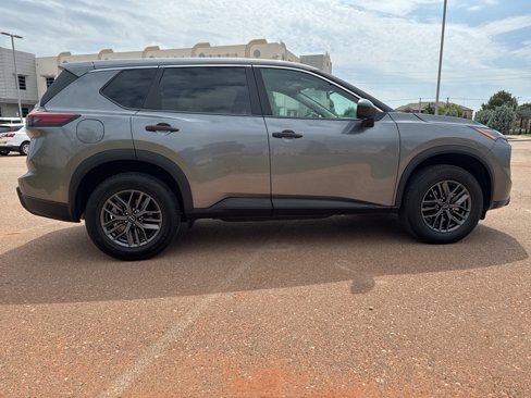 Used 2024 Nissan Rogue S image 4