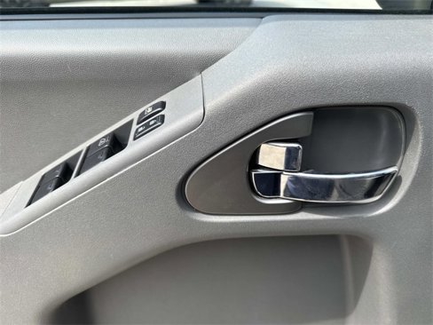 Used 2019 Nissan Frontier SV w/ Value Truck Package image 14