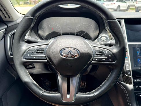 Used 2021 INFINITI Q50 Luxe image 11