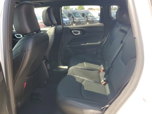 Used 2023 Jeep Compass Trailhawk w/ Trailhawk Elite Group image 30