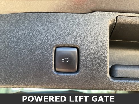 Used 2023 Ford Escape ST-Line w/ Tech Pack #1 image 5