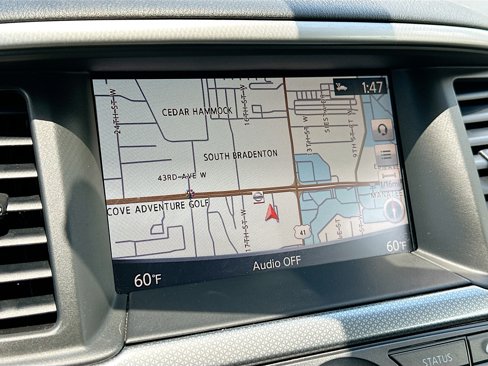 Certified 2020 Nissan Pathfinder SL image 13