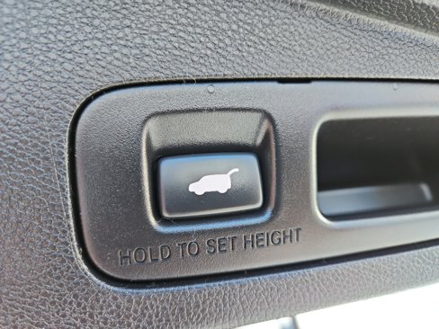 Used 2018 Honda CR-V Touring image 18