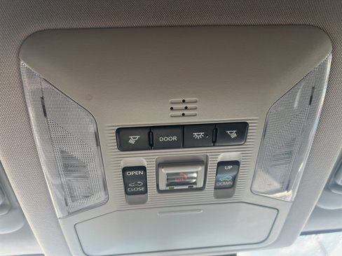 Used 2021 Toyota RAV4 XLE image 36