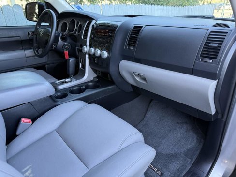 Used 2012 Toyota Tundra 2WD Double Cab w/ SR5 Pkg image 11