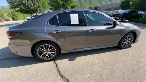 Used 2024 Toyota Camry XLE image 9