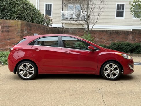 Used 2013 Hyundai Elantra GT w/ Style Pkg image 6