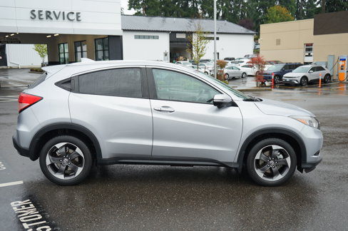 Used 2018 Honda HR-V EX-L image 2