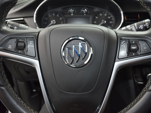 Used 2022 Buick Encore Preferred w/ Safety Package image 16