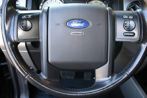 Used 2012 Ford Expedition Limited image 12