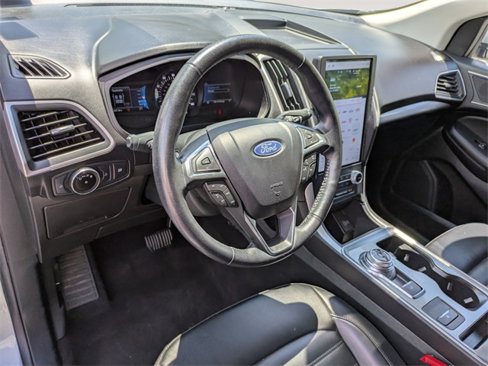 Used 2023 Ford Edge SEL image 10