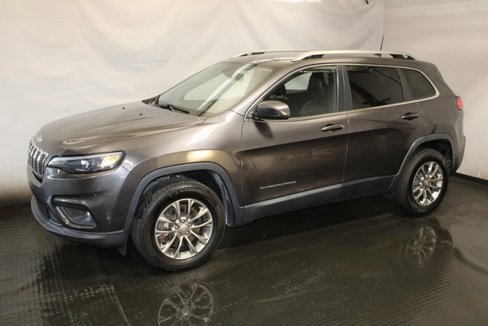 Used 2020 Jeep Cherokee Latitude Plus w/ Comfort/Convenience Group image 2