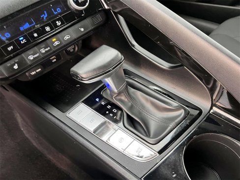 Certified 2023 Hyundai Elantra SEL w/ Convenience Package image 19
