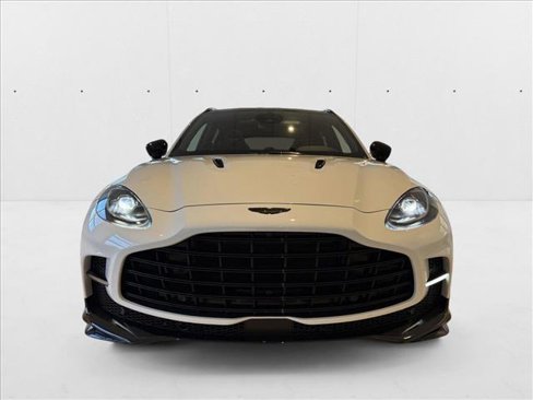 New 2025 Aston Martin DBX 707 image 8