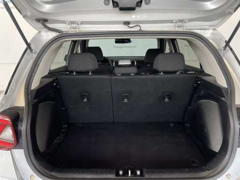 Used 2020 Hyundai Venue SE image 42