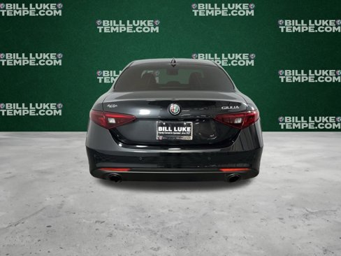 Used 2022 Alfa Romeo Giulia Sprint image 10