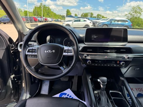 Used 2022 Kia Telluride LX image 17