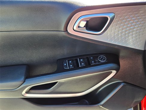 Used 2023 Kia Soul LX w/ Option Group 015 image 24