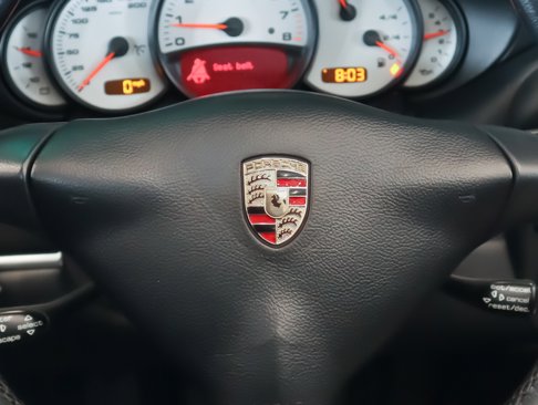 Used 2004 Porsche 911 Carrera 4S image 18