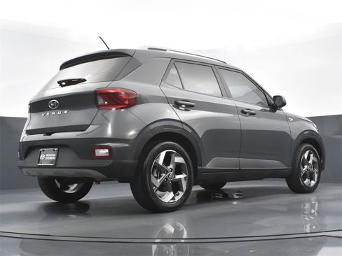 Certified 2024 Hyundai Venue SEL image 23