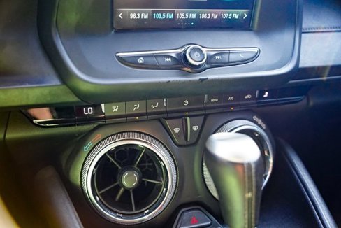 Used 2016 Chevrolet Camaro LT image 16