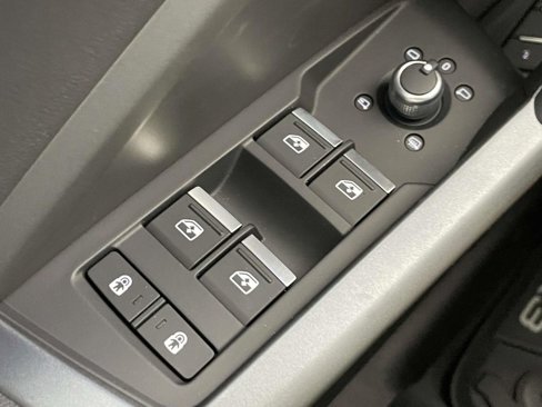 New 2025 Audi Q3 2.0T Premium Plus image 35
