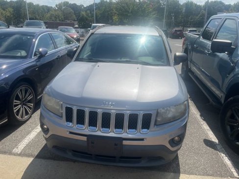 Used 2015 Jeep Compass Sport w/ Power Value Group image 2
