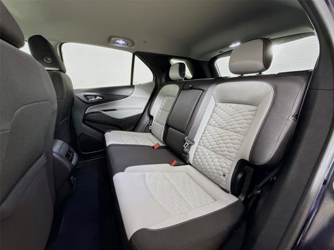 Used 2020 Chevrolet Equinox LS w/ LS Convenience Package image 30