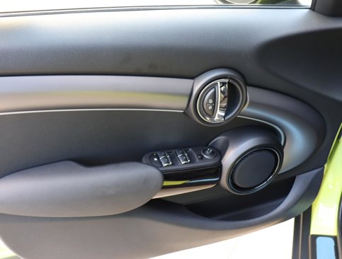 Used 2023 MINI Cooper S image 14