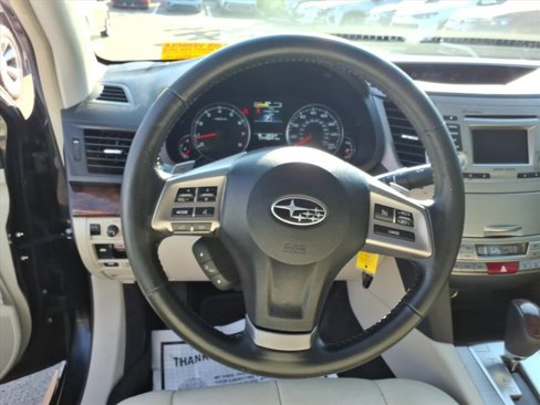 Used 2013 Subaru Legacy 3.6R Limited image 14