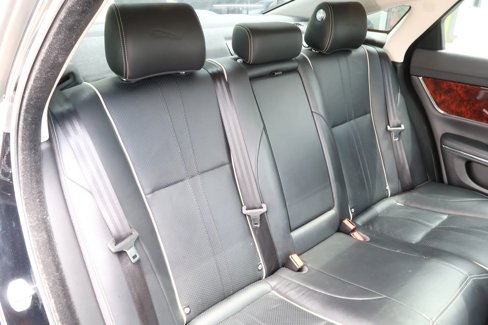 Used 2017 Jaguar XJ R-Sport image 19