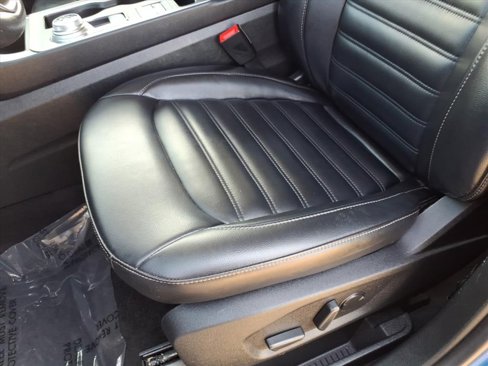 Used 2023 Ford Edge SEL image 14