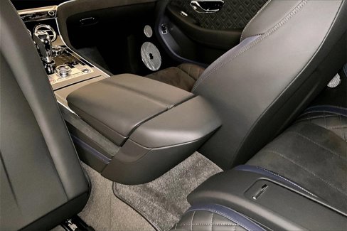Used 2024 Bentley Continental GT Speed image 33