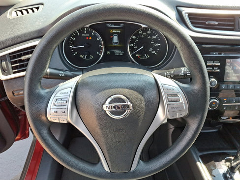 Used 2016 Nissan Rogue S image 20