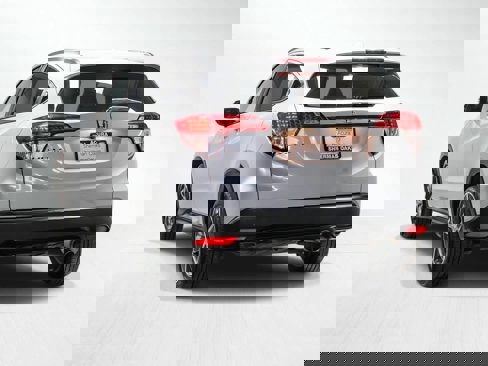 Used 2022 Honda HR-V EX image 2