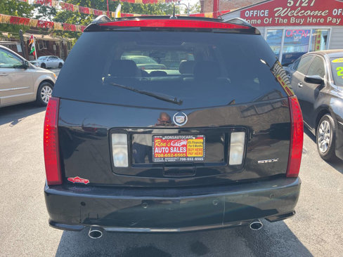 Used 2006 Cadillac SRX w/ Seating Package image 5
