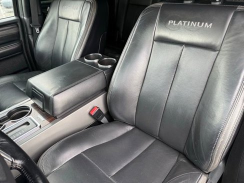 Used 2017 Ford Expedition Max Platinum image 14