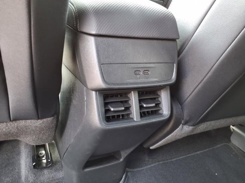 Used 2025 Chevrolet Equinox LT w/ Convenience Package II image 34