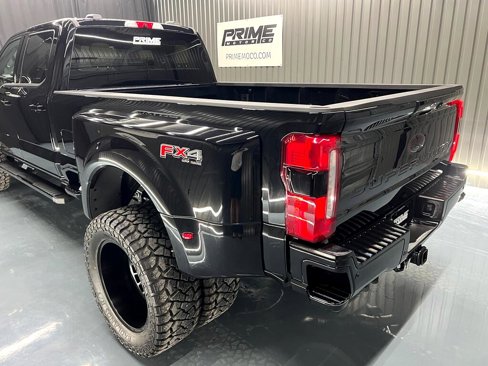 Used 2025 Ford F450 Lariat w/ FX4 Off-Road Package image 13