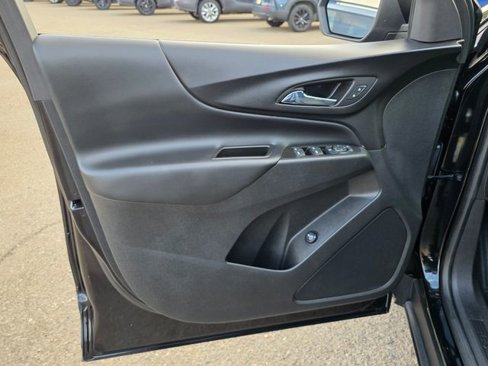 Used 2022 Chevrolet Equinox LT image 19