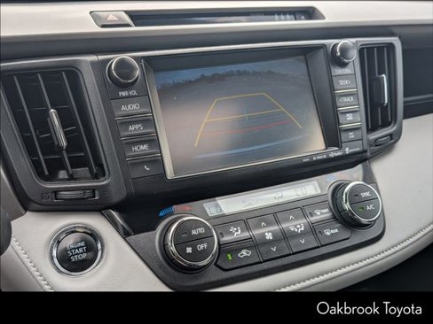 Used 2017 Toyota RAV4 XLE image 18